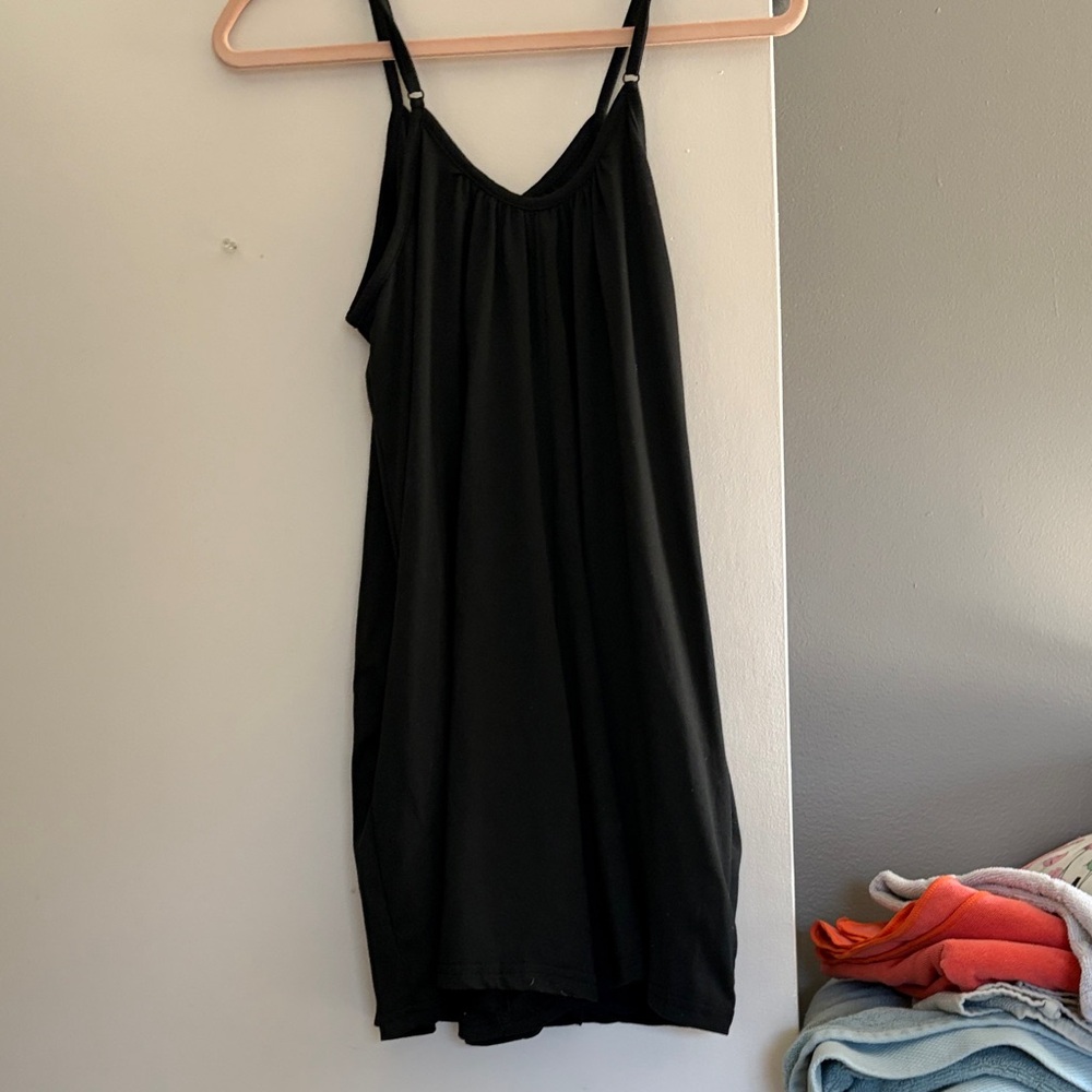 Black Sleeveless Dress